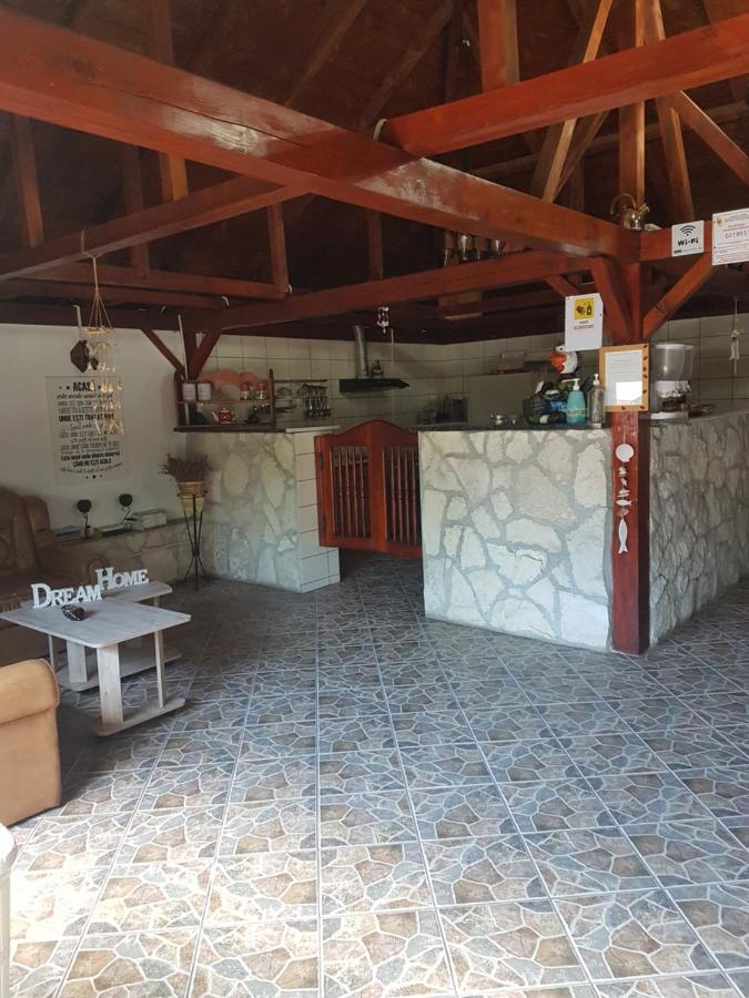 Casa Ellamy Hotell Două Mai Eksteriør bilde