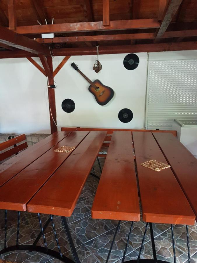 Casa Ellamy Hotell Două Mai Eksteriør bilde