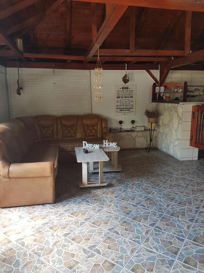 Casa Ellamy Hotell Două Mai Eksteriør bilde