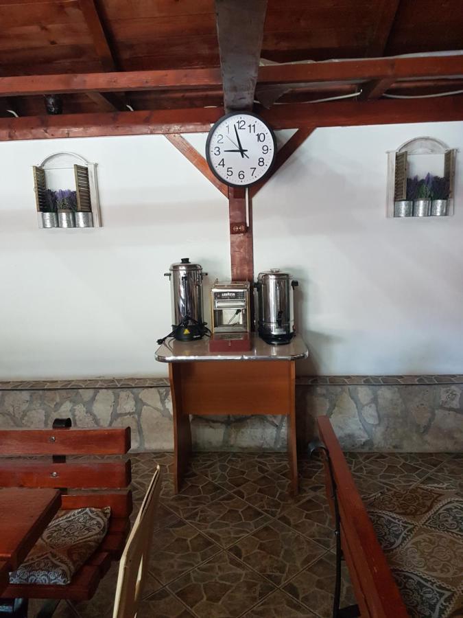 Casa Ellamy Hotell Două Mai Eksteriør bilde