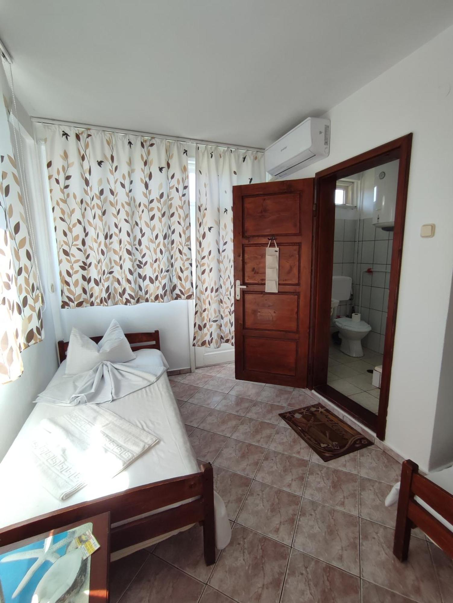 Casa Ellamy Hotell Două Mai Eksteriør bilde