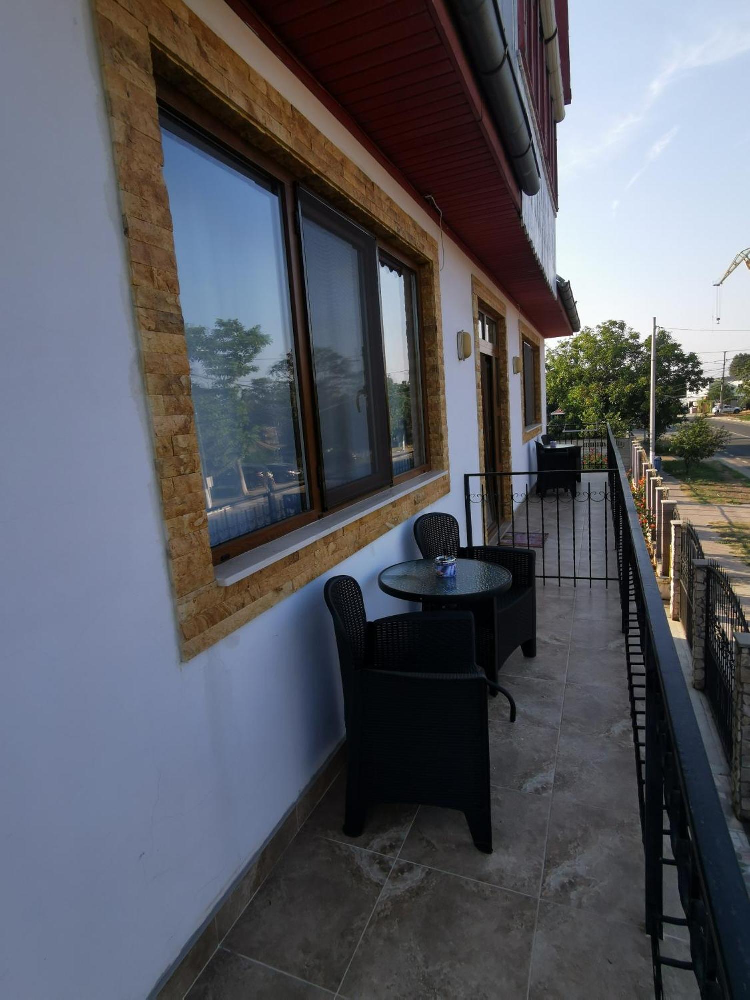 Casa Ellamy Hotell Două Mai Eksteriør bilde