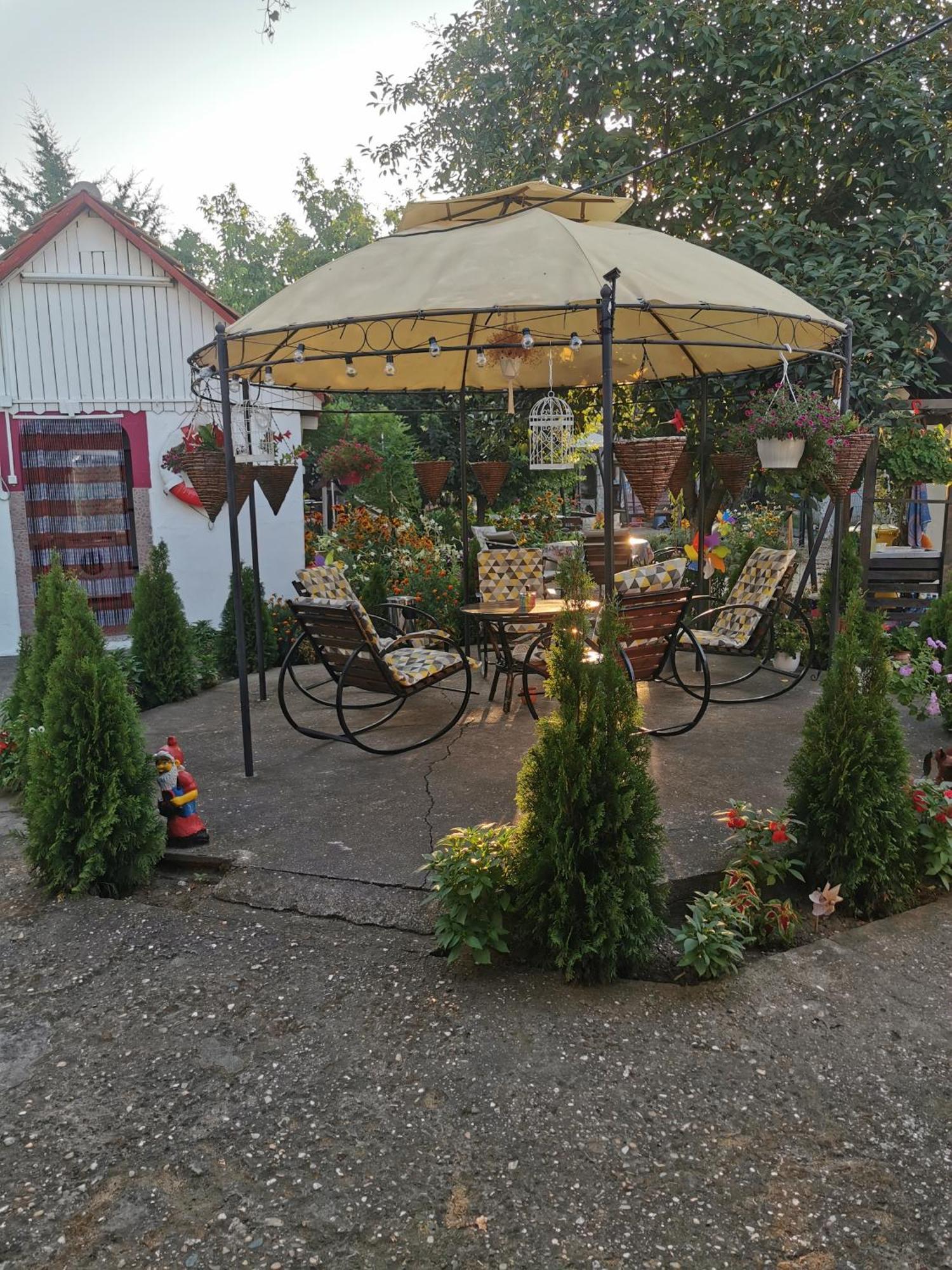 Casa Ellamy Hotell Două Mai Eksteriør bilde